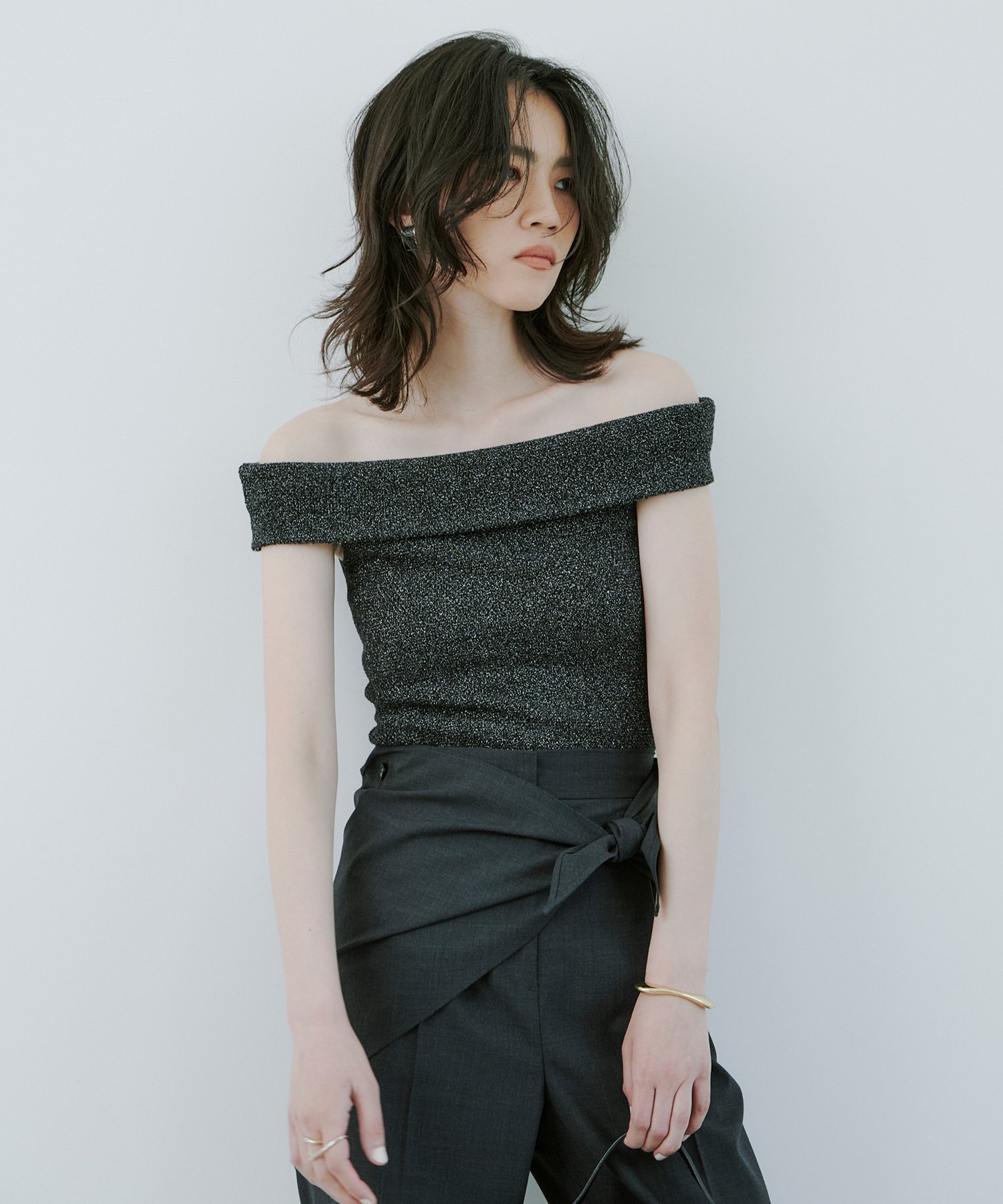 anuans｜ラメオフショルダーニットトップス | Rakuten Fashion(楽天