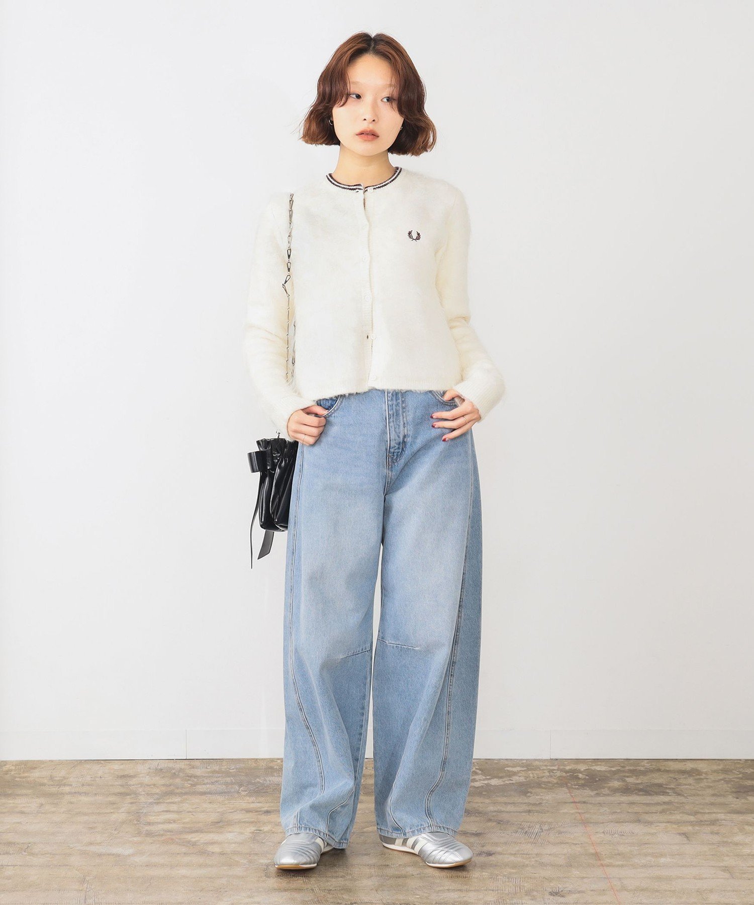 BEAMS WOMEN｜【SALE】【別注】FRED PERRY / Fluffy Crewneck Knit