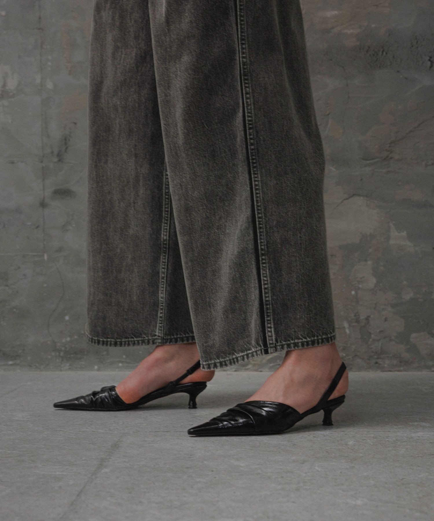 ADAM ET ROPE'｜【EMOELLE】・【サステナブル】ドレスデニムパンツ