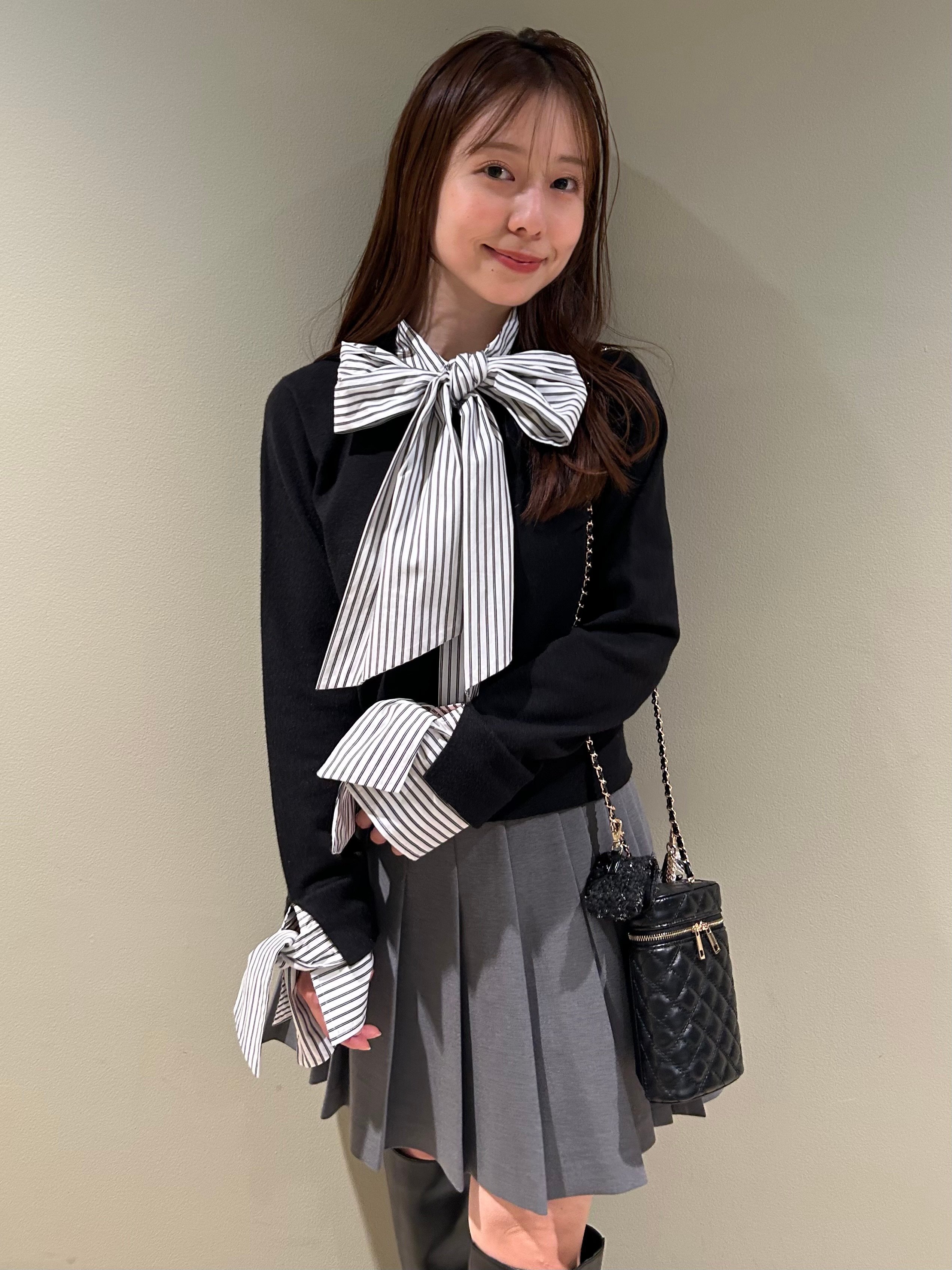 SNIDEL｜ボウタイドッキングニットプルオーバー | Rakuten Fashion