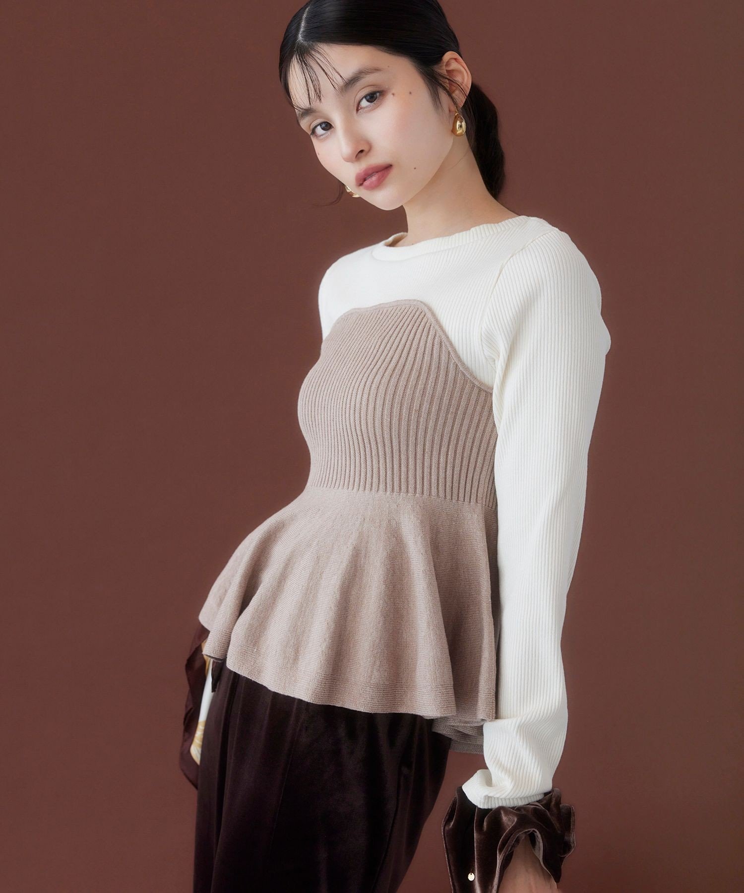 VIS｜ペプラムニットドッキングプルオーバー | Rakuten Fashion(楽天