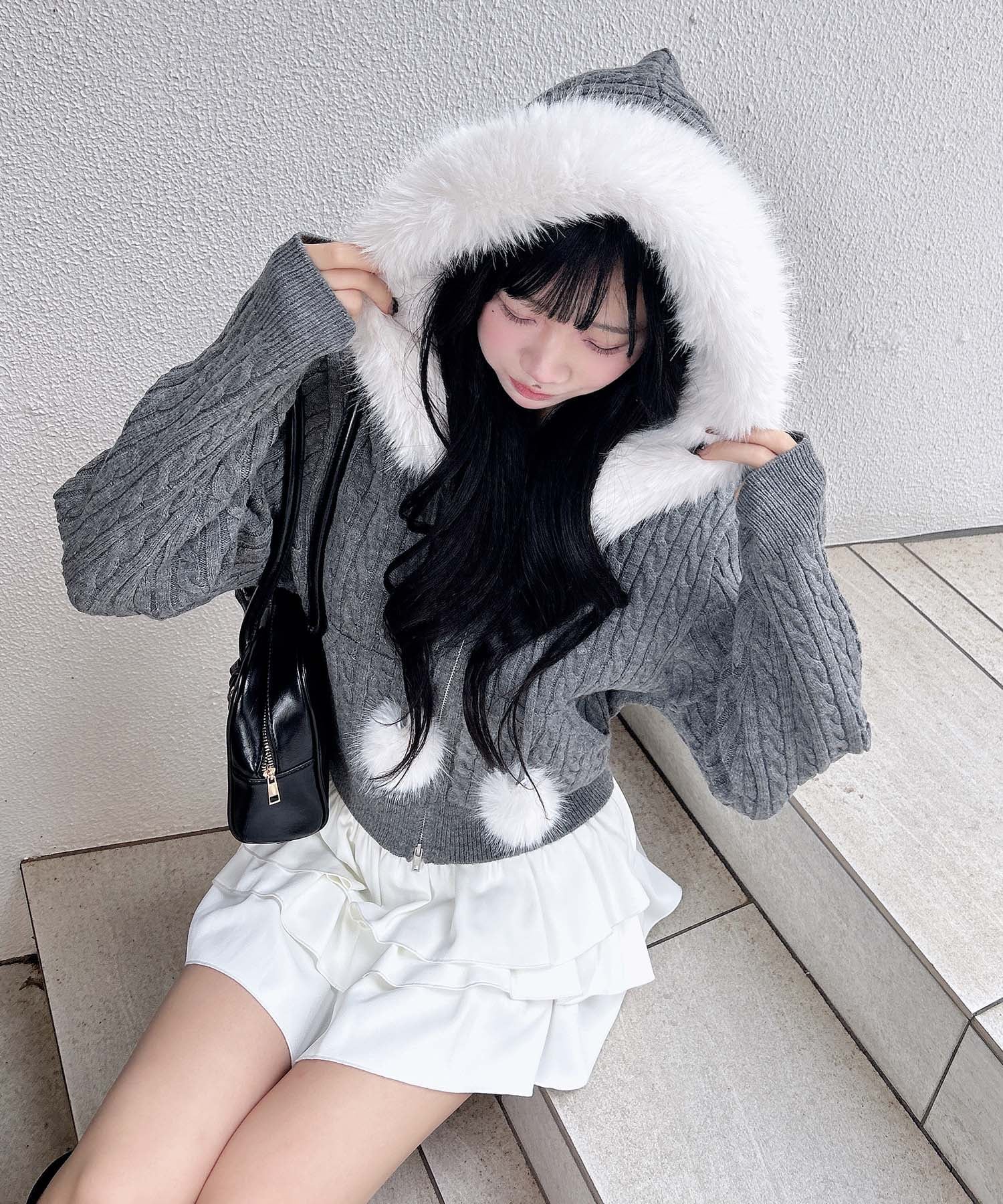 INGNI｜7Gポンポン付ファーケーブルニットパーカー | Rakuten Fashion