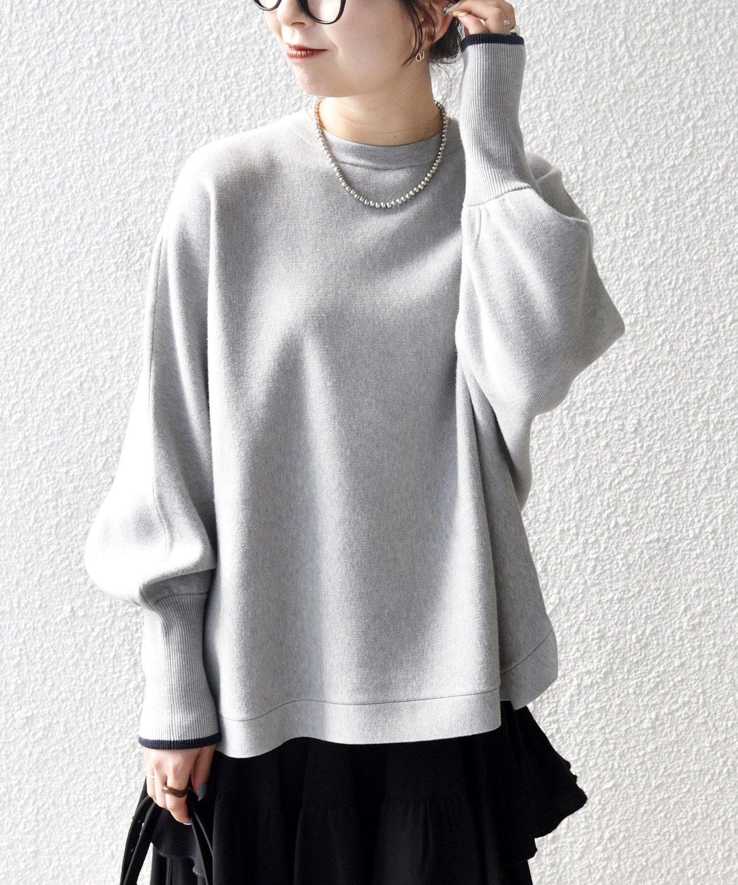 vintage アイボリー ボリュームスリーブ ニット 予約]異素材配色ボリュームスリーブニット/アイボリー – Lumier