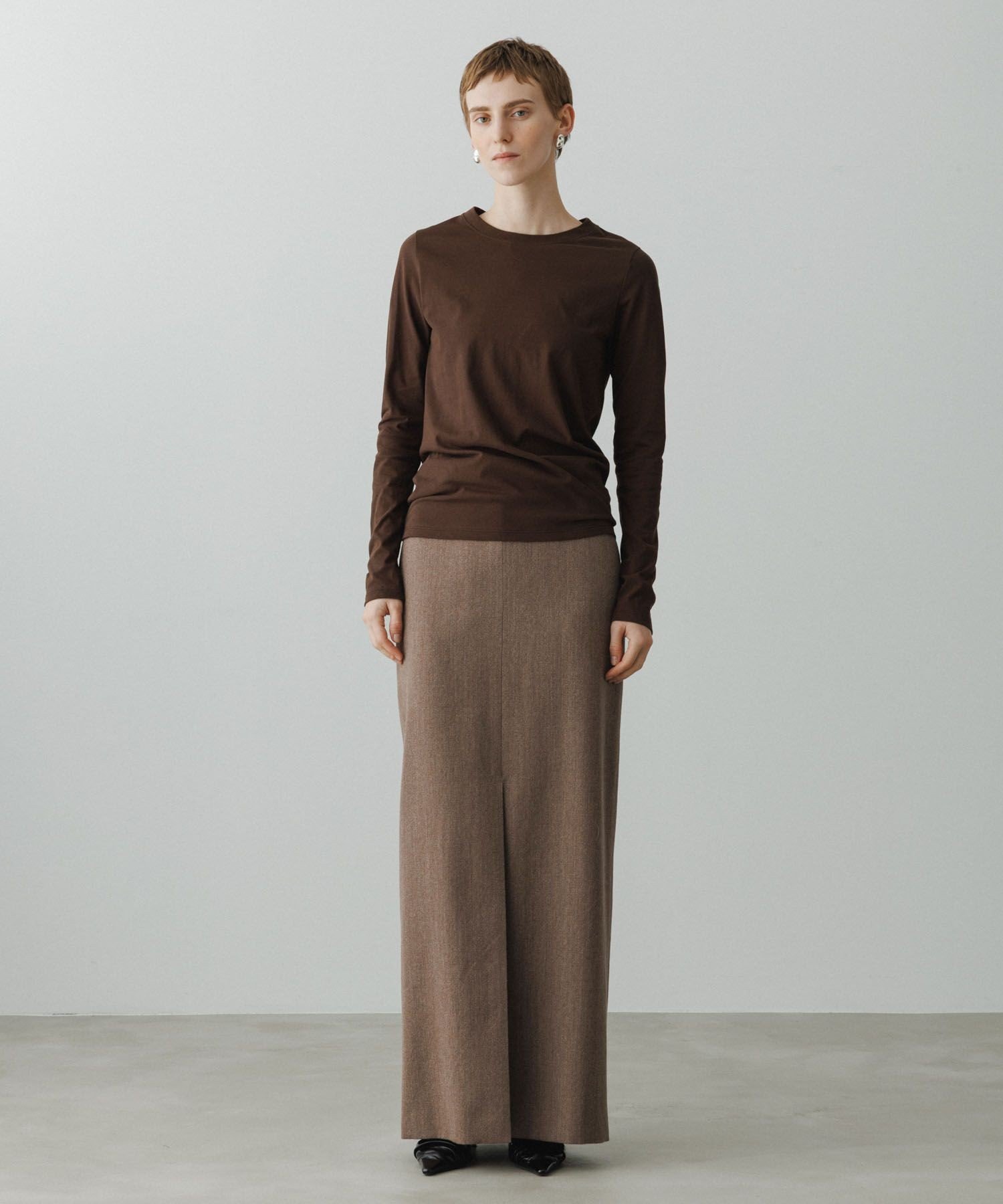 ADAM ET ROPE'｜【EMOELLE】Iラインロングスカート | Rakuten Fashion