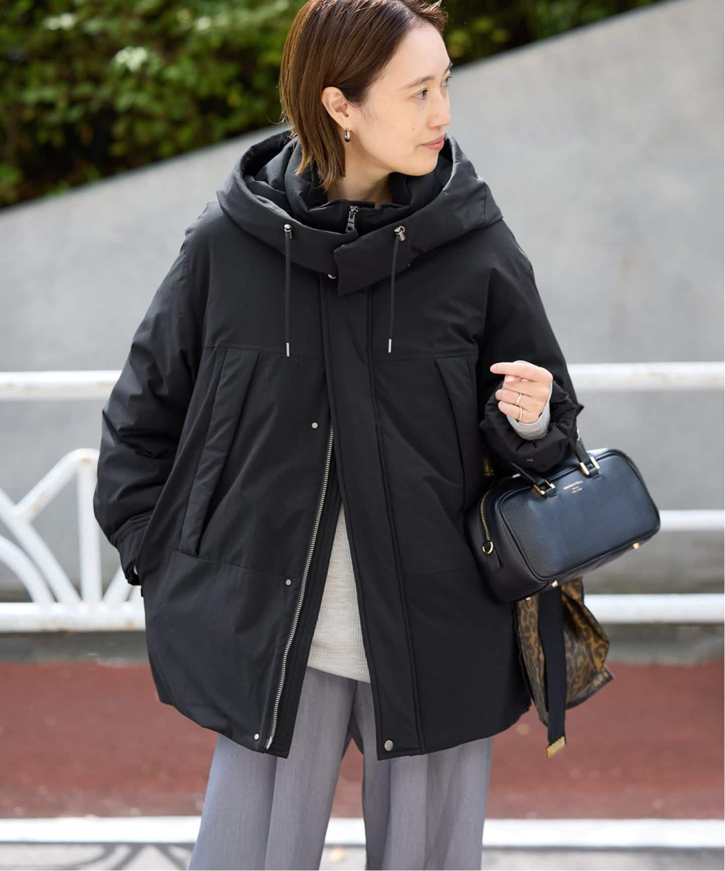 SLOBE IENA｜フェザーライト撥水モンスターダウン | Rakuten Fashion