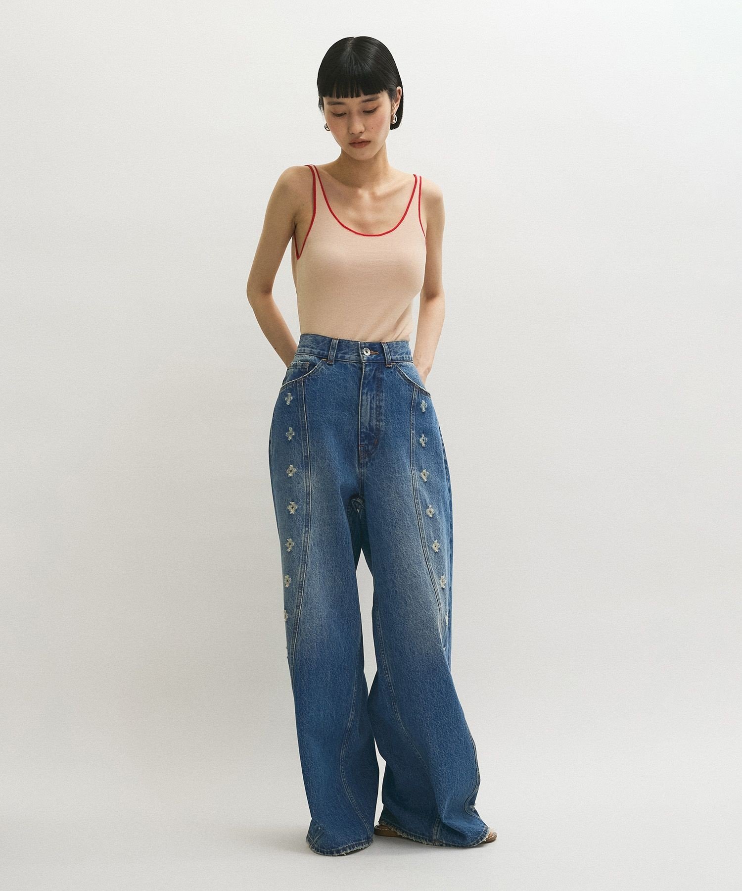 ADAM ET ROPE'｜イノセンスフラワーデニム | Rakuten Fashion(楽天