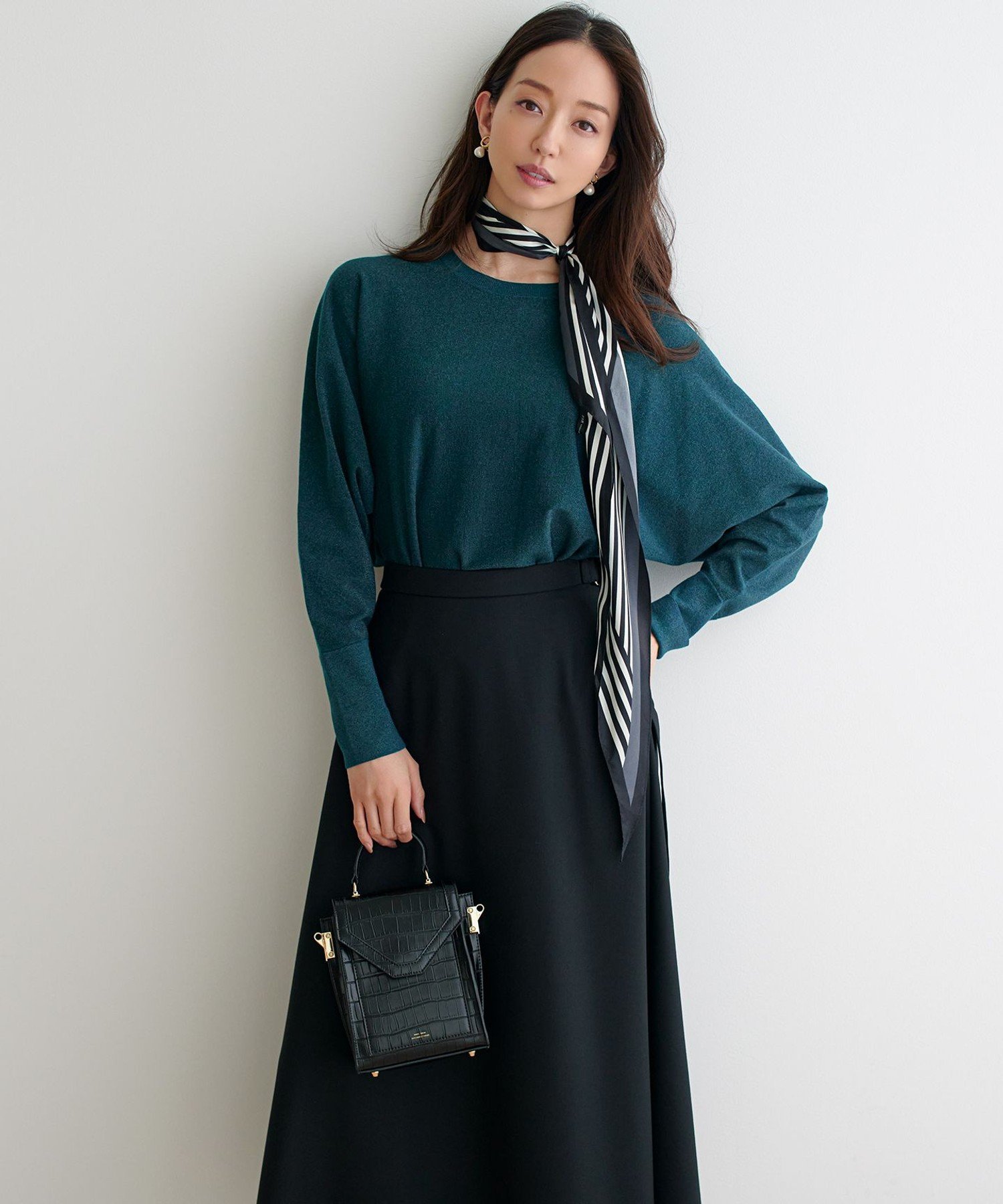 23区｜【洗える/吊り干しOK】ヴィスコースストレッチ ドルマンスリーブ