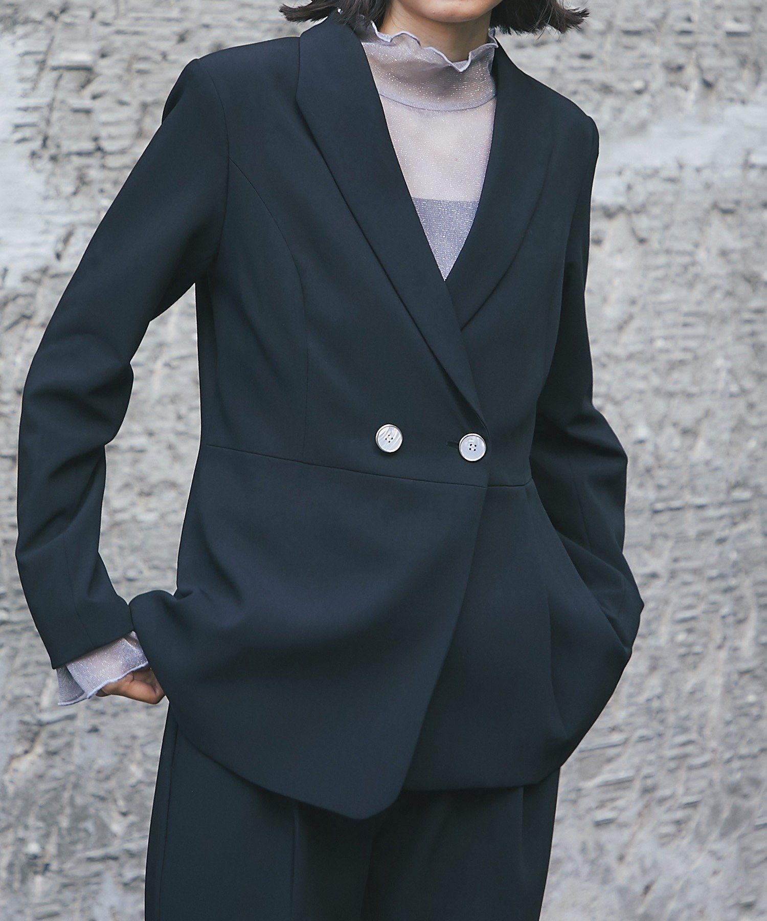 SMILE ORCHID｜プリーツ裾ペプラムジャケット&デーパートパンツ