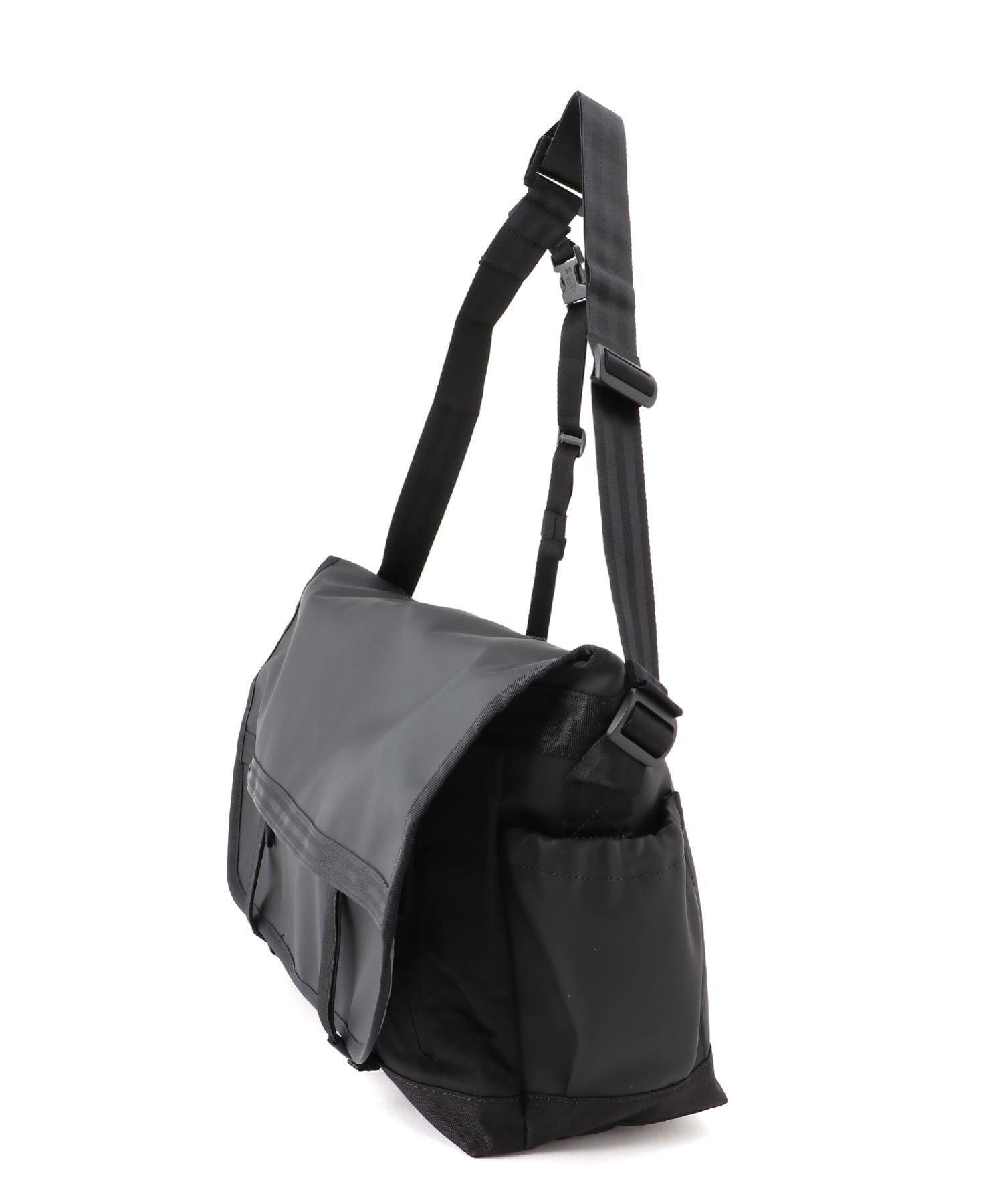 CHROME｜(M)COURIER FLAP MSNGR 20L | Rakuten Fashion(楽天