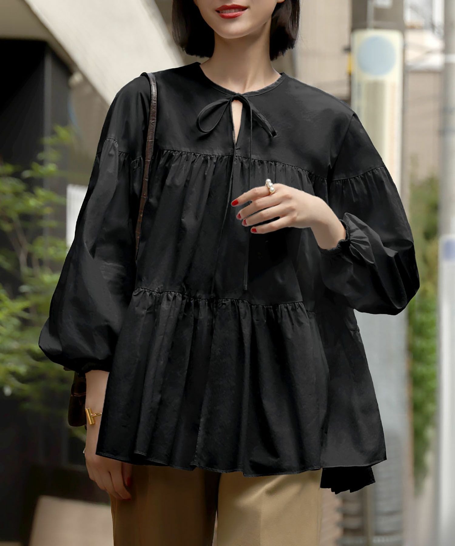 GIRL｜【綿100%使用】ボリューム袖ティアードブラウス【洗える