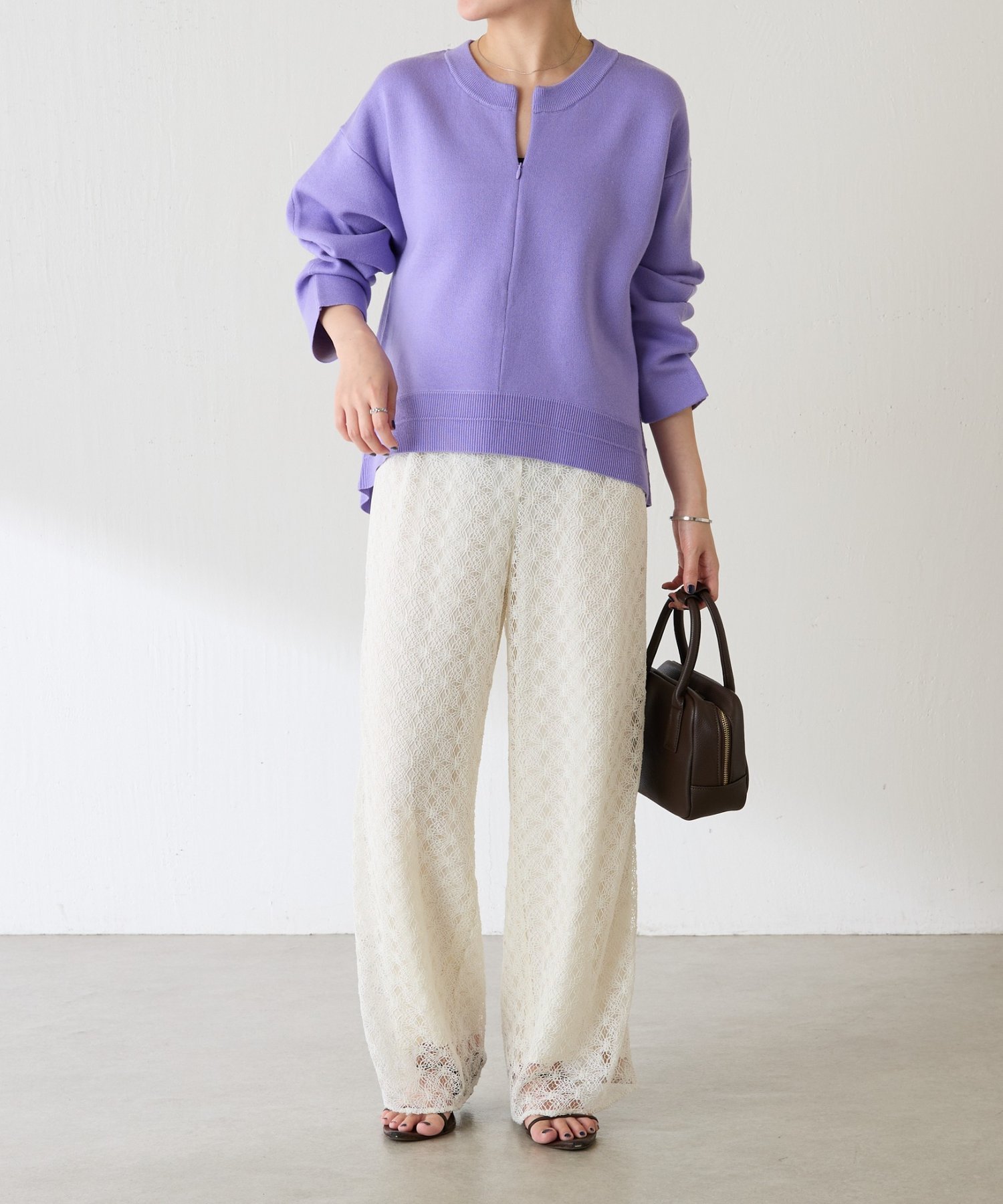 COLLAGE GALLARDAGALANTE｜スウェットライクラウンドヘムニット