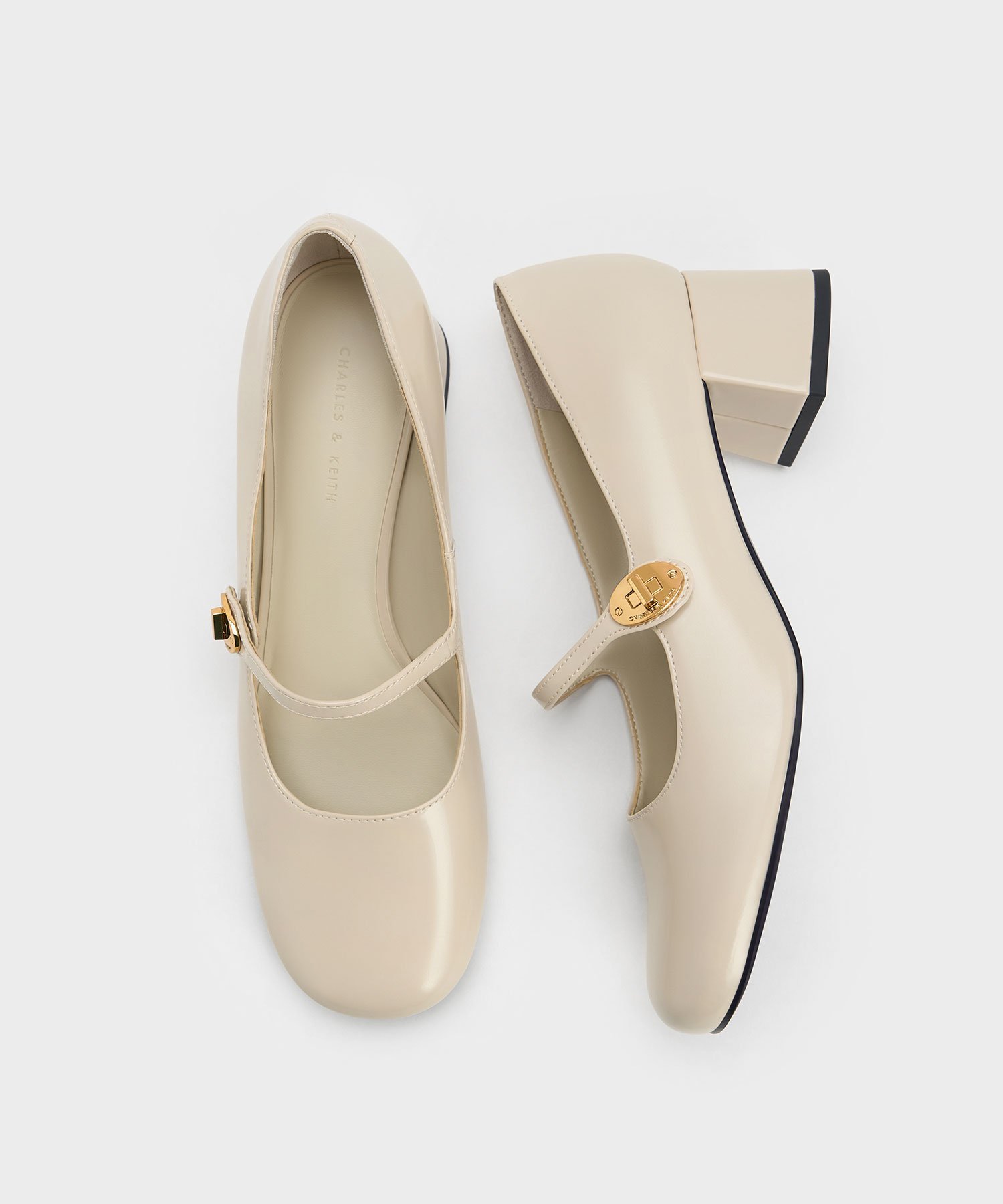 CHARLES & KEITH｜メタリックバックル ブロックヒールメリージェーン