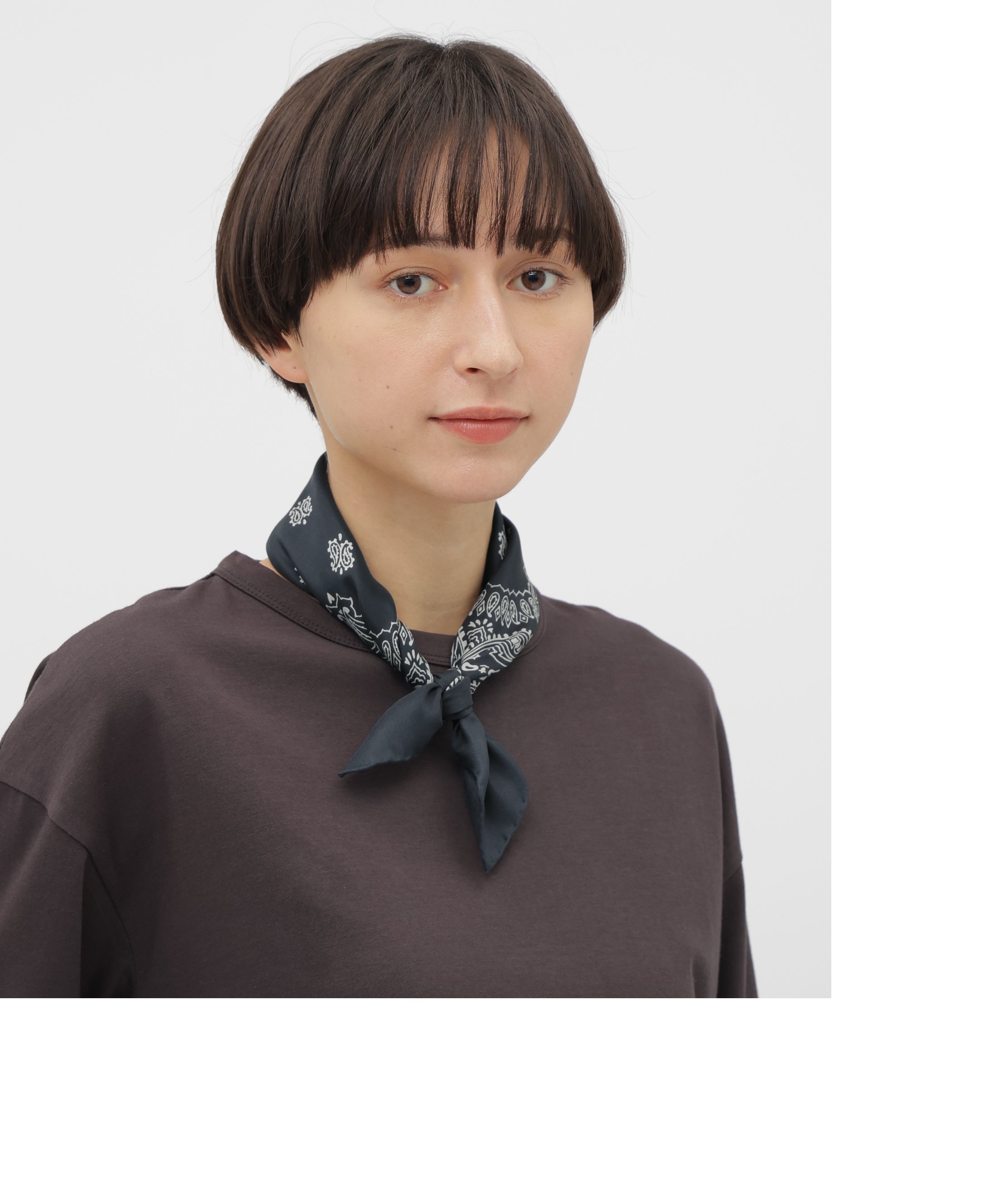 MARGARET HOWELL｜SILK TWILL PAISLEY BANDANA | Rakuten Fashion(楽天