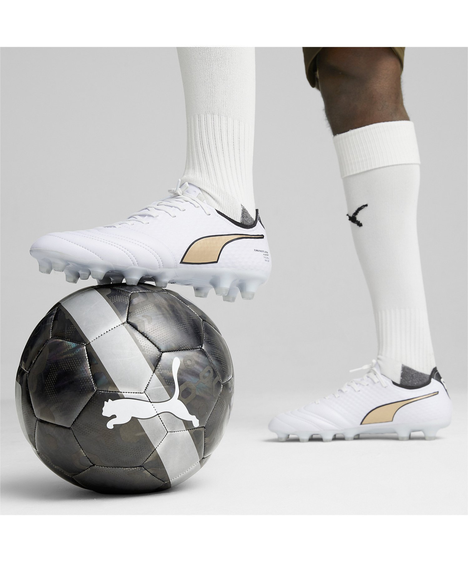 PUMA｜メンズ プーマ キング ミライ アルティメット KB HG サッカー