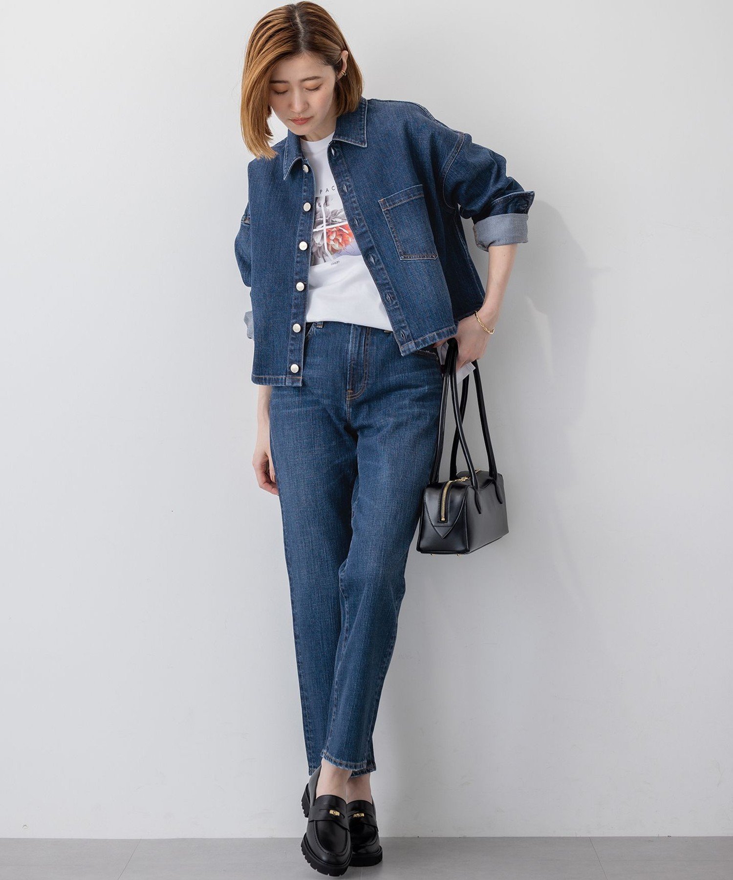 23区｜【見上愛さん着用/RED CARD TOKYO×23区】クロップド デニム