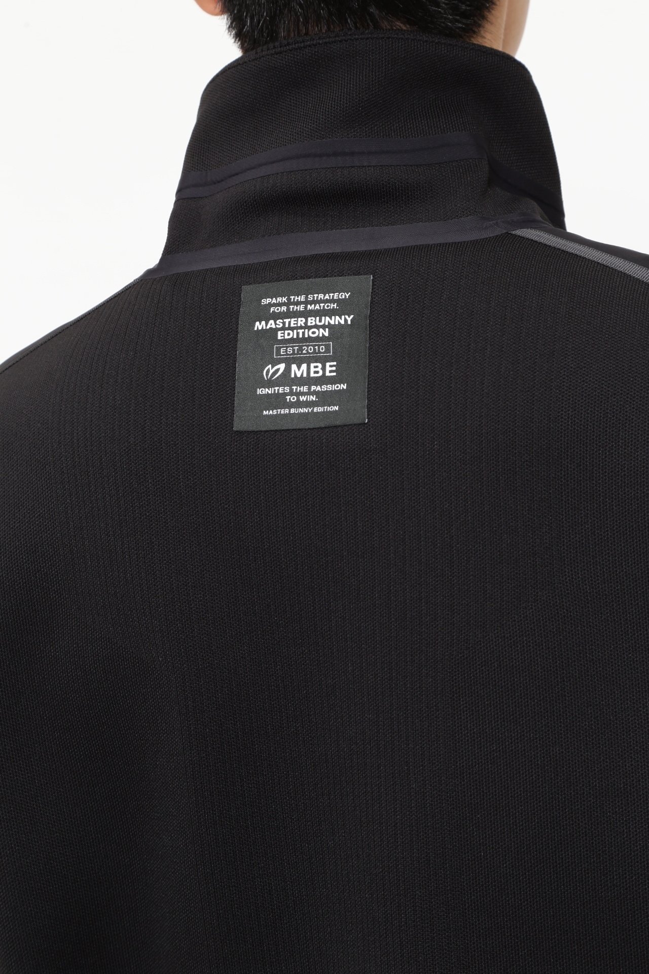 MASTER BUNNY EDITION｜モーションニット フルジップジャケット