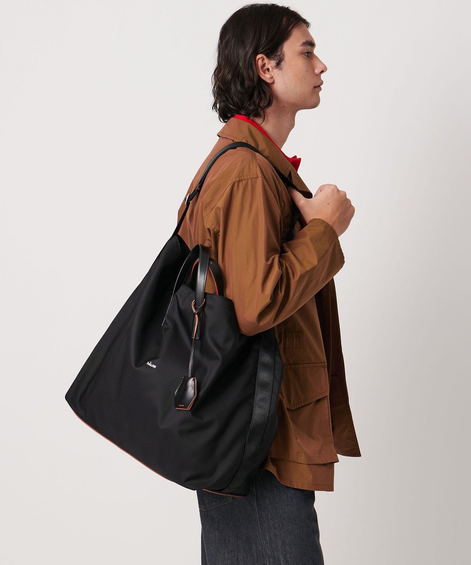 【美品】hALON パディング ビッグトートバッグ（アローズ、ナイロンバック） hALON（アーロン）の「＜hALON＞ パディング ビッグトートバッグ