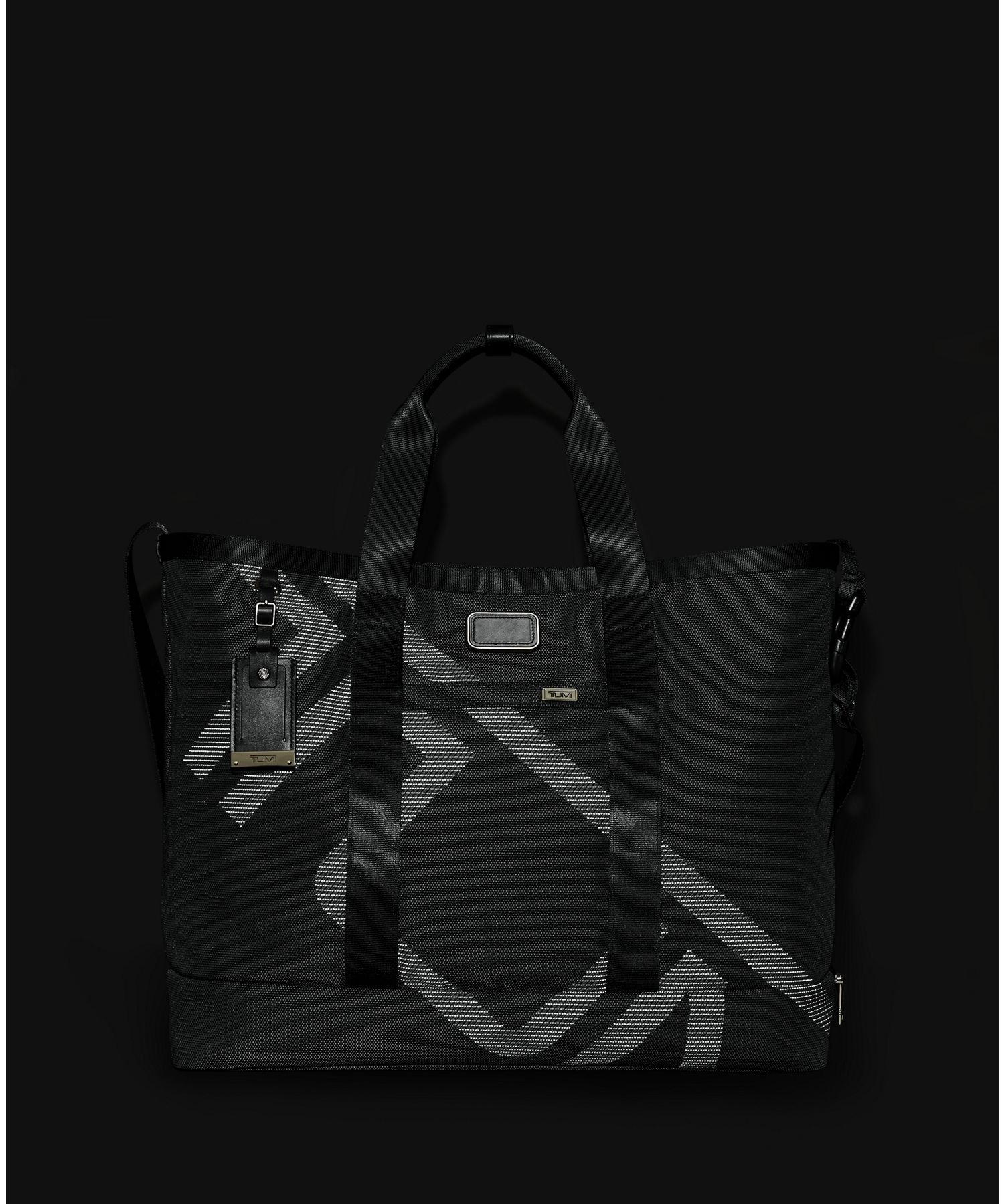 TUMI｜【TUMI 公式店】ALPHA キャリーオール・トート | Rakuten