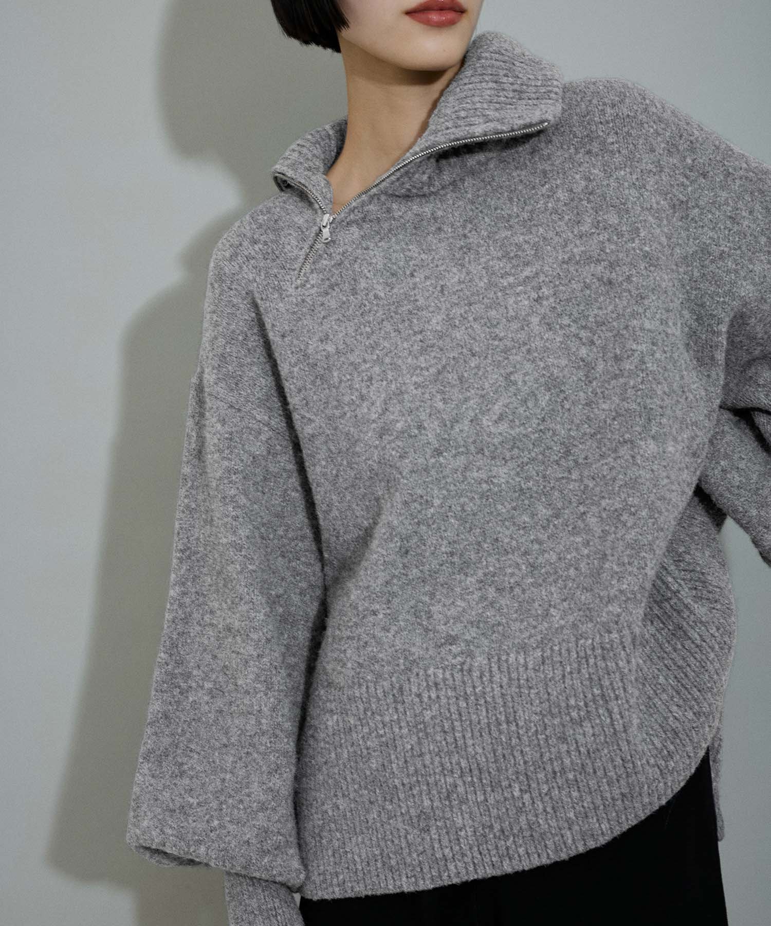 ADAM ET ROPE'｜【WEB限定】ジップタートルパフスリーブニットプル