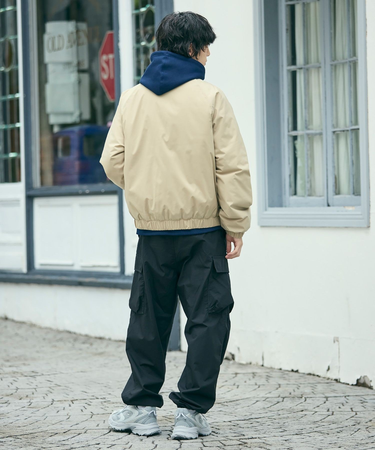 LACOSTE｜撥水 防風 パデッド ボリュームテクニカルナイロンブルゾン