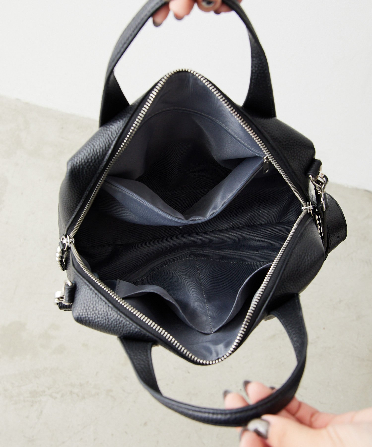 ear PAPILLONNER｜スタッズボストンバッグ | Rakuten Fashion(楽天