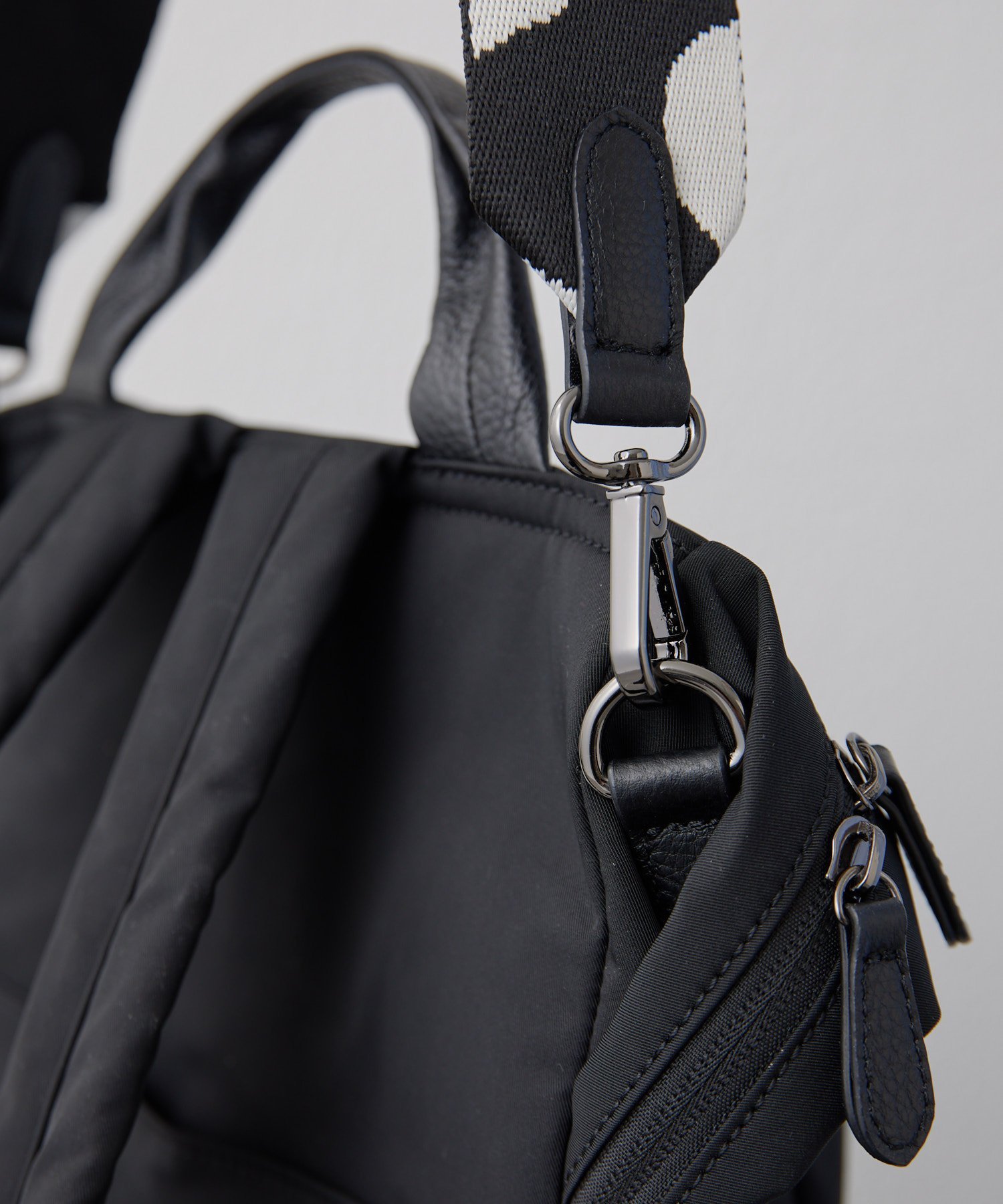 ear PAPILLONNER｜柄ワイドテープリュック&ショルダーバッグ | Rakuten