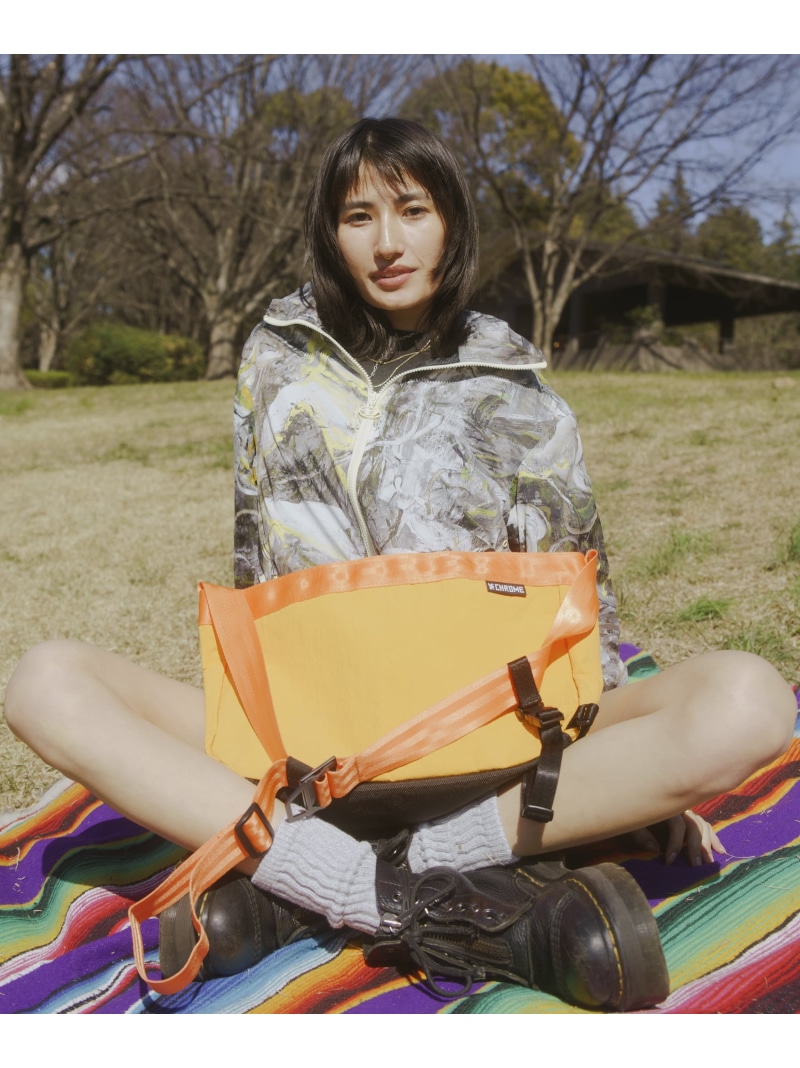 楽天市場】CHROME (M)NEWSPAPER MESSENGER SM クローム バッグ
