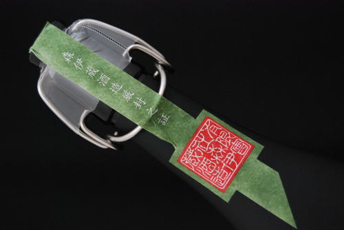 楽天市場】森伊蔵 極上の一滴 長期洞窟熟成酒 かめ壺焼酎 25度 720ml