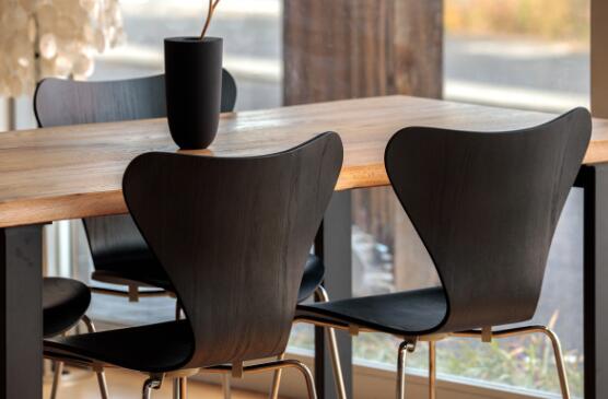 楽天市場】【デザイナー：アルネ・ヤコブセン】 商品名：セブンチェア