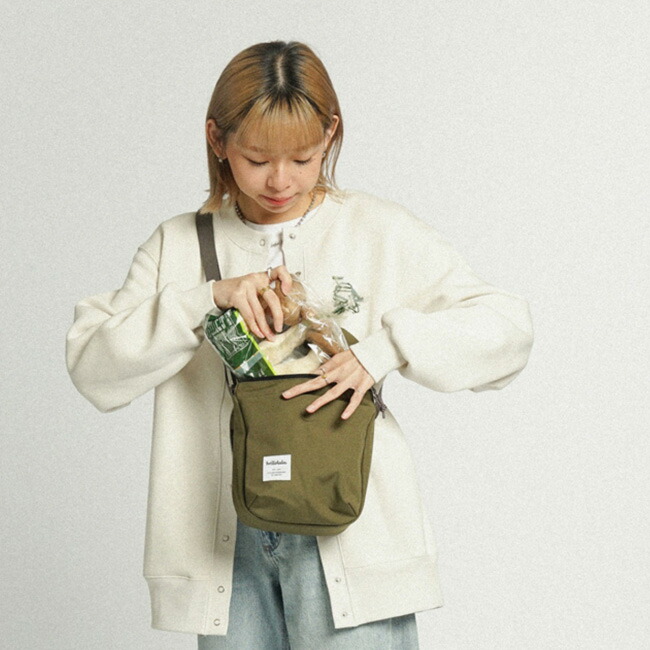 楽天市場】ショルダーバッグ Desi デシ hellolulu オールディ スリング