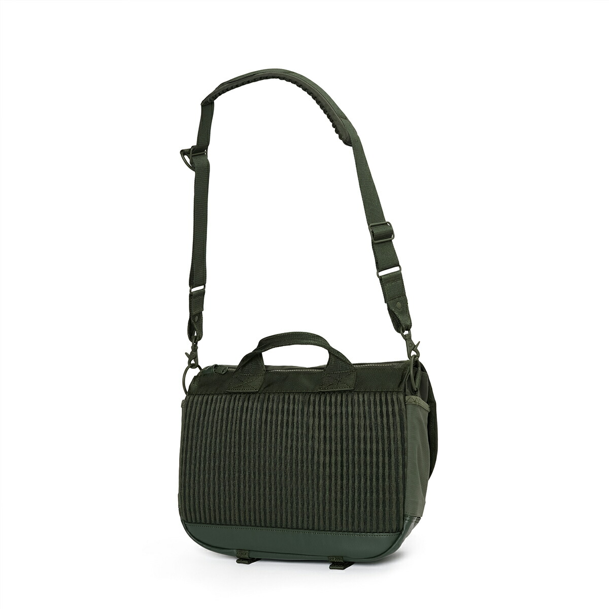 楽天市場】ポーター モノクローム メッセンジャーバッグ(S) 755-19847