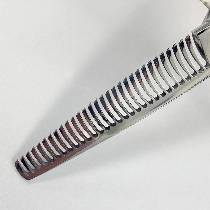 楽天市場】日本の鋏専門メーカー / 美容師専用 【PF】DEEDS GTZ シザー