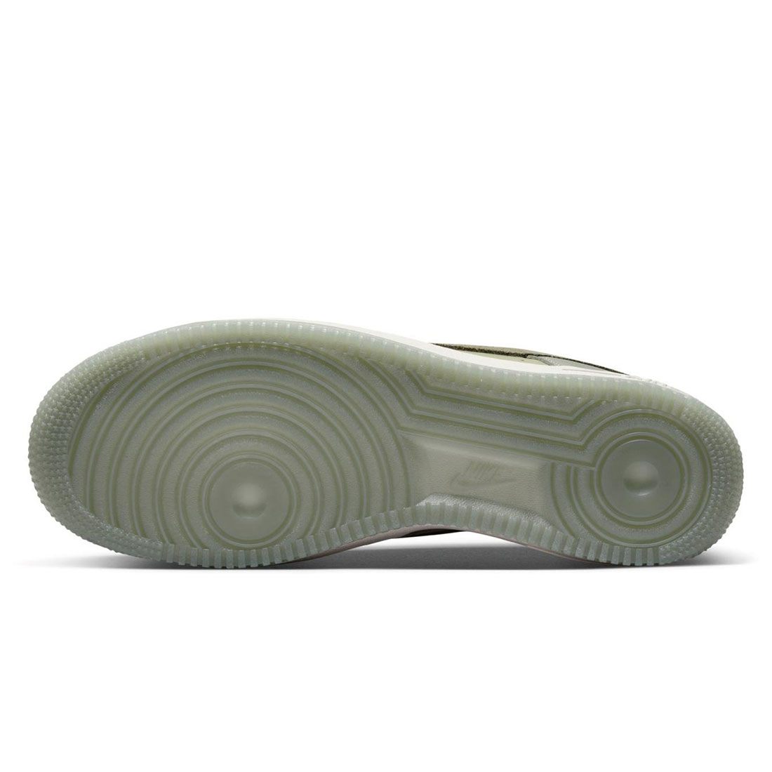 楽天市場】ナイキ エア フォース 1 '07 LV8 NIKE AIR FORCE 1 '07 LV8