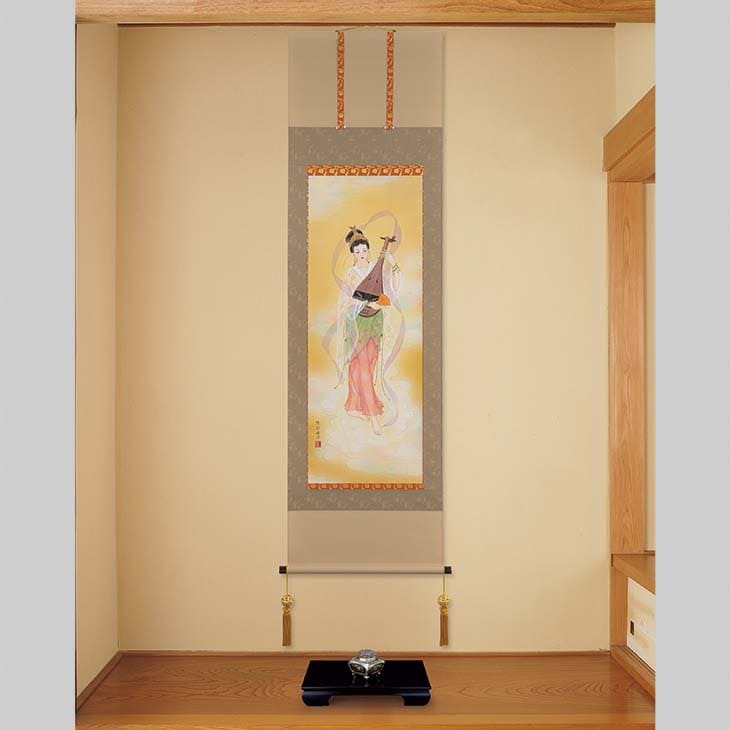 楽天市場】鈴木優莉 絹本肉筆『吉祥弁財天』尺五立掛軸 名画 新聞掲載
