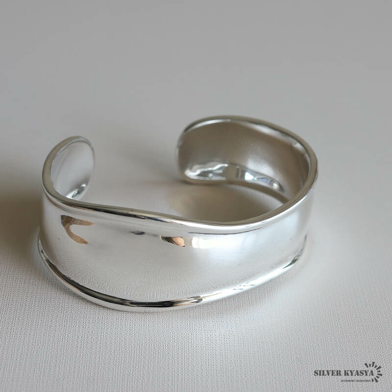 楽天市場】ワイドバングル シルバー925 なめらかウェーブバングル