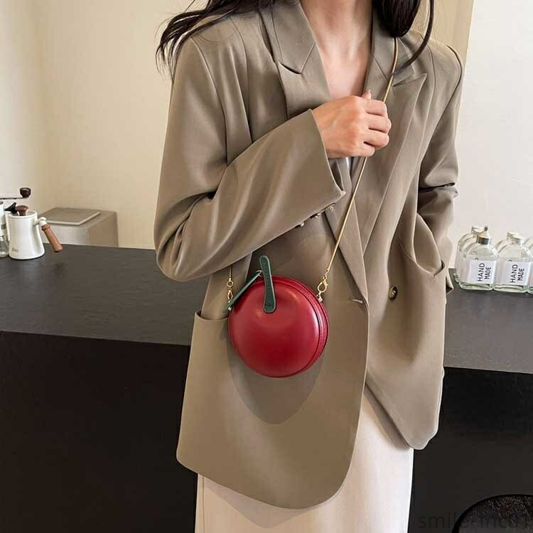 楽天市場】【送料無料】カ ショルダーバッグ ミニバッグ 肩掛けバッグ