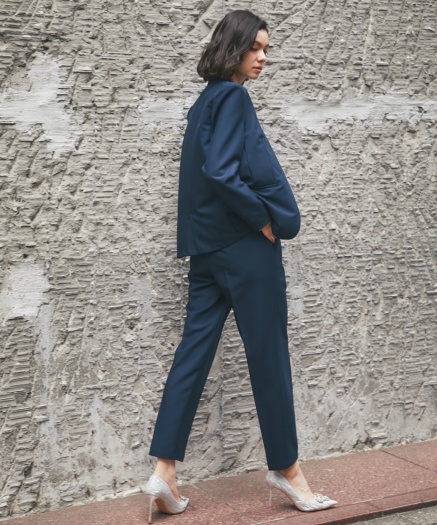 楽天市場】ノーカラー ジャケット ＆ テーパード パンツ 2点セット