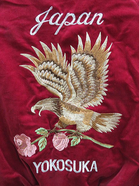楽天市場】スカジャン 鷹に薔薇 別珍 日本製本格刺繍 : takafuku 1915