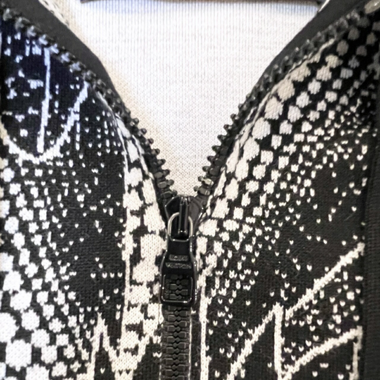 楽天市場】【美品】LOUIS VUITTON ルイヴィトン 草間彌生コラボ