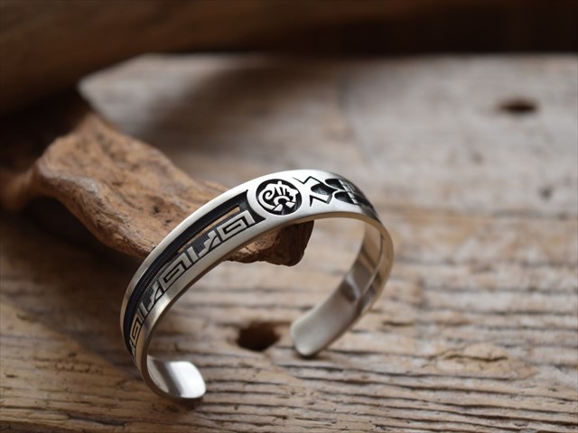 楽天市場】インディアンジュエリー ホピ族(HOPI) ルーション コインバ