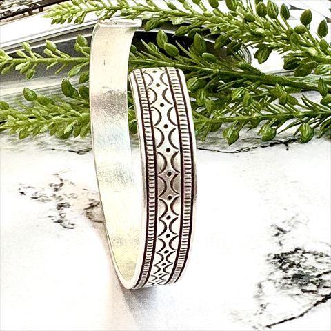 楽天市場】【送料無料】カレンシルバー カレン族バングル シルバー925