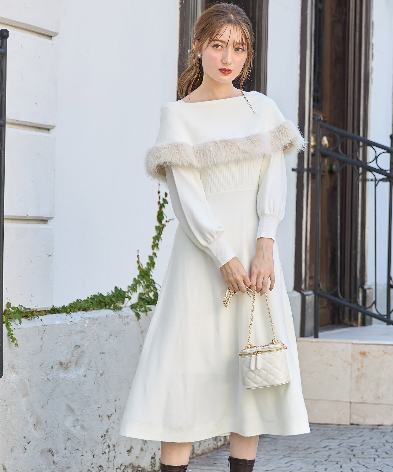 楽天市場】ファー付きケープライクニットワンピース【levance