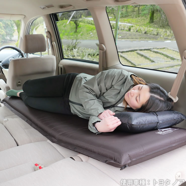 楽天市場】キャンプ マット 車中泊 [ 極厚 10cm 撥水 1分で自動で