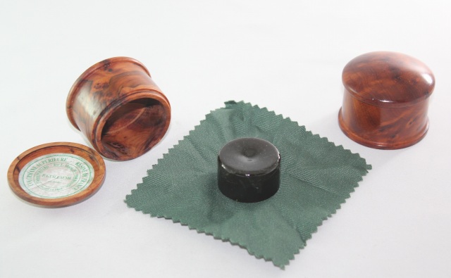 楽天市場】松脂 Guillaume ギョーム 木箱 バイオリン・ビオラ・チェロ