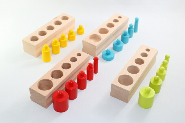 楽天市場】モンテッソーリ 円柱さし ♪色付き♪ Montessori シリンダー