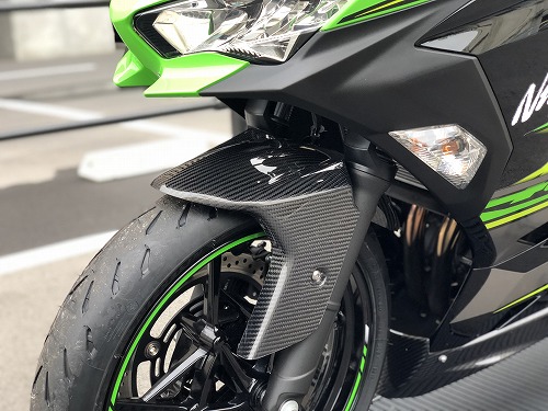 ニンジャ400 純正フロントフェンダー 2024年式 割れ無! ニンジャ ZX-4R
