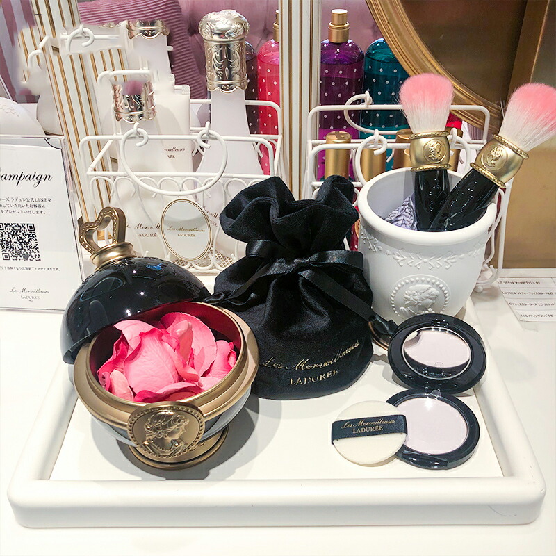 レ・メルヴェイユーズ ラデュレ スペシャル フェイス カラー ローズ 01