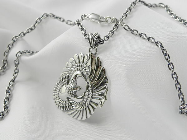 楽天市場】鷹の首飾り 鷹ペンダント イーグルペンダント イーグル