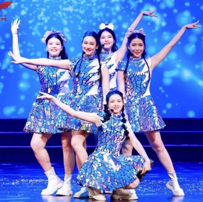 楽天市場】チアリーディング ユニフォーム（サイズ（S/M/L）M）の通販