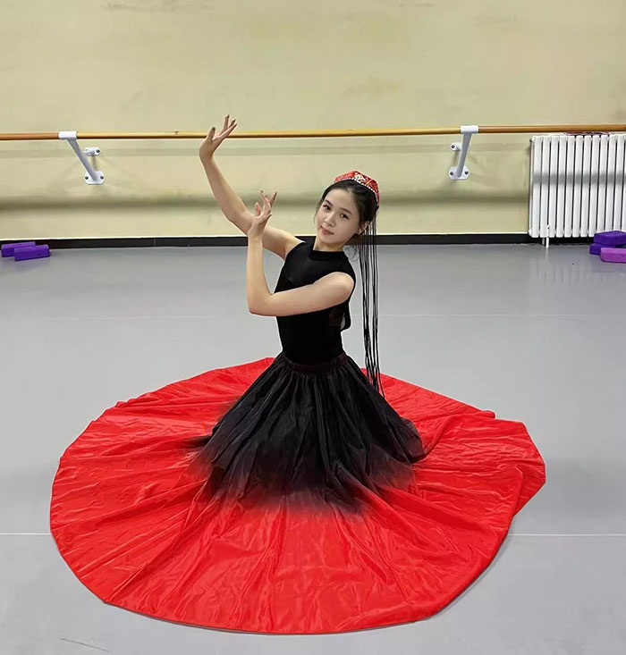 楽天市場】ダンス衣装 ロングスカート 丈80cm 85cm 90cm 180° 360° 540